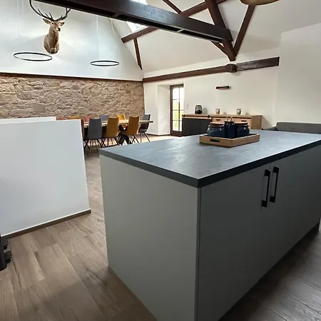 Les 4 Fontaines Feriehus